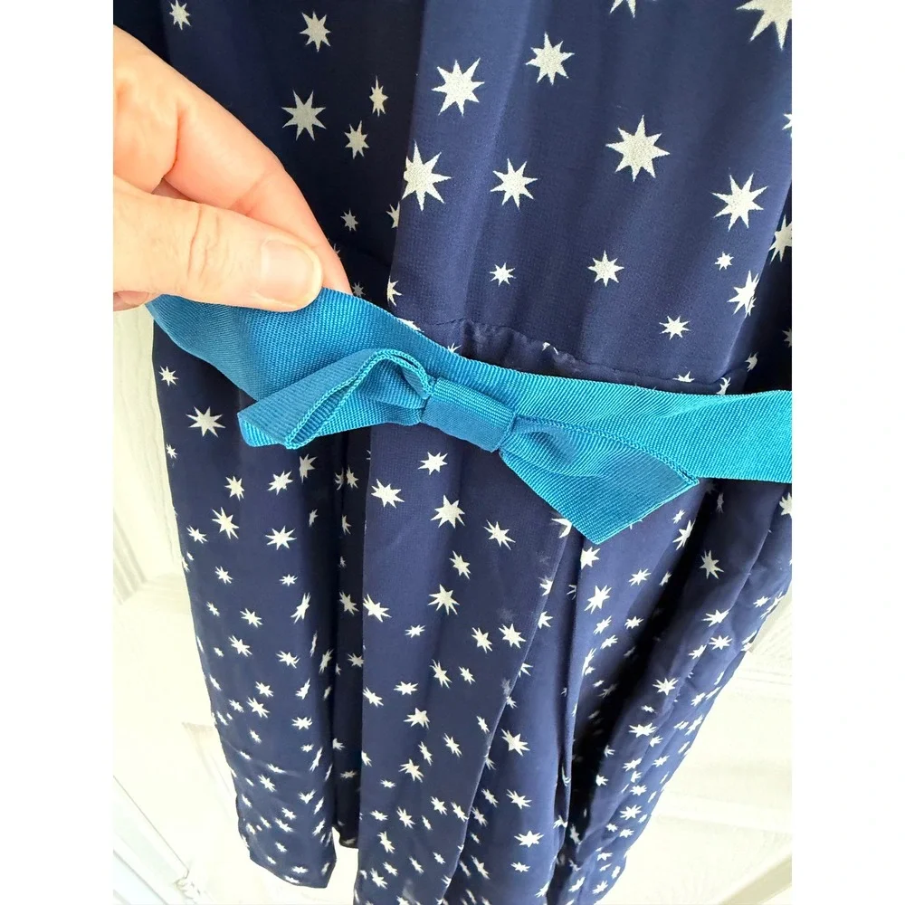 Tommy Hilfiger Girl Navy‎ Star Print Dress NWT Size Medium Bow Belt